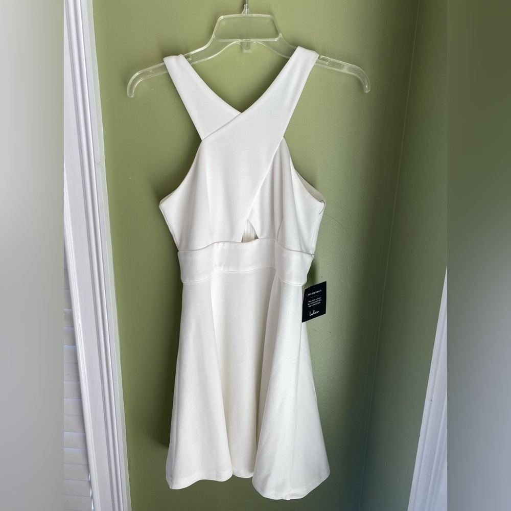 Lulu’s skater style short dress size small NWT